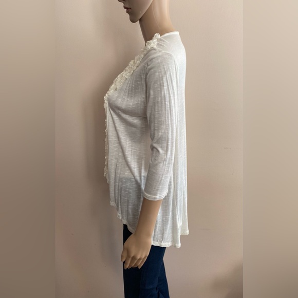 Queen Esther - Picture 2 of 3